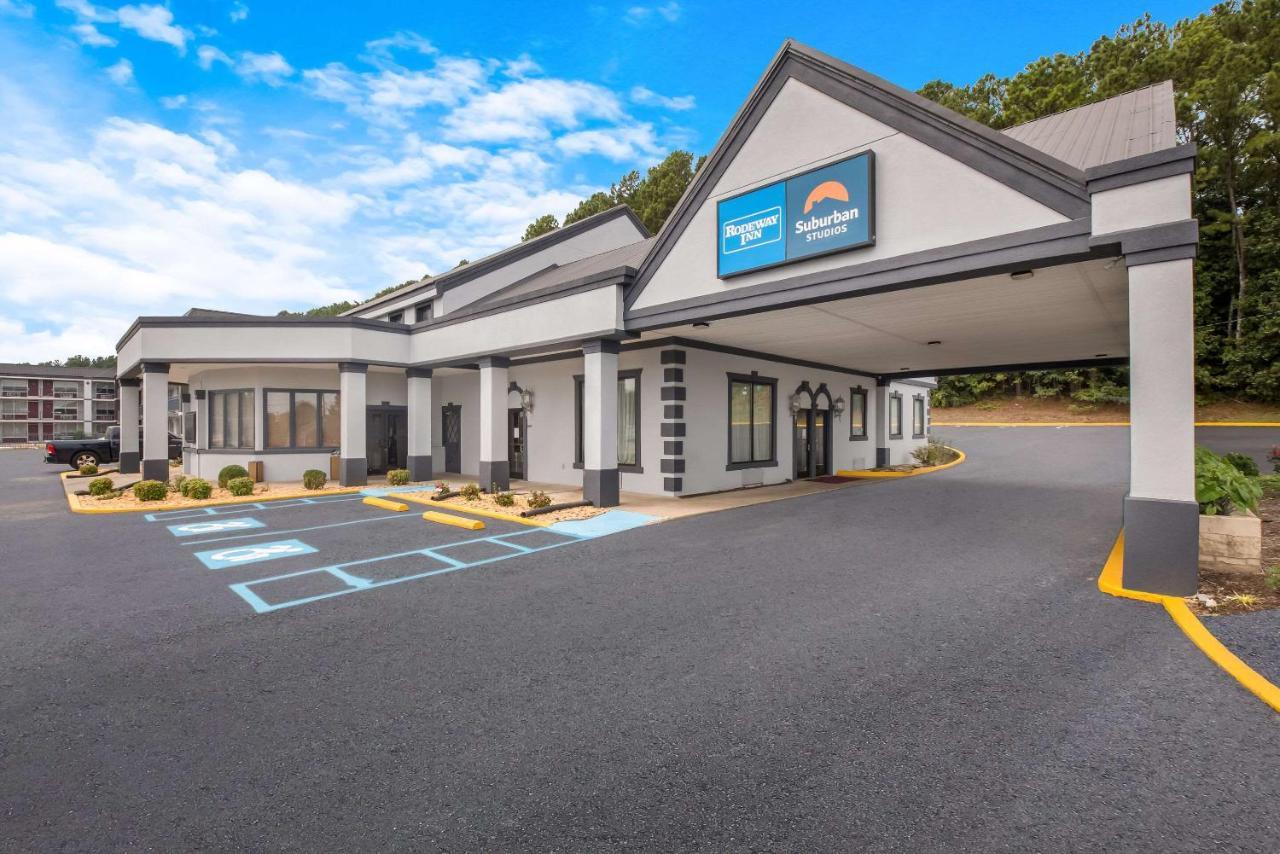 Suburban Studios Cleveland Tn I-75 Exterior photo